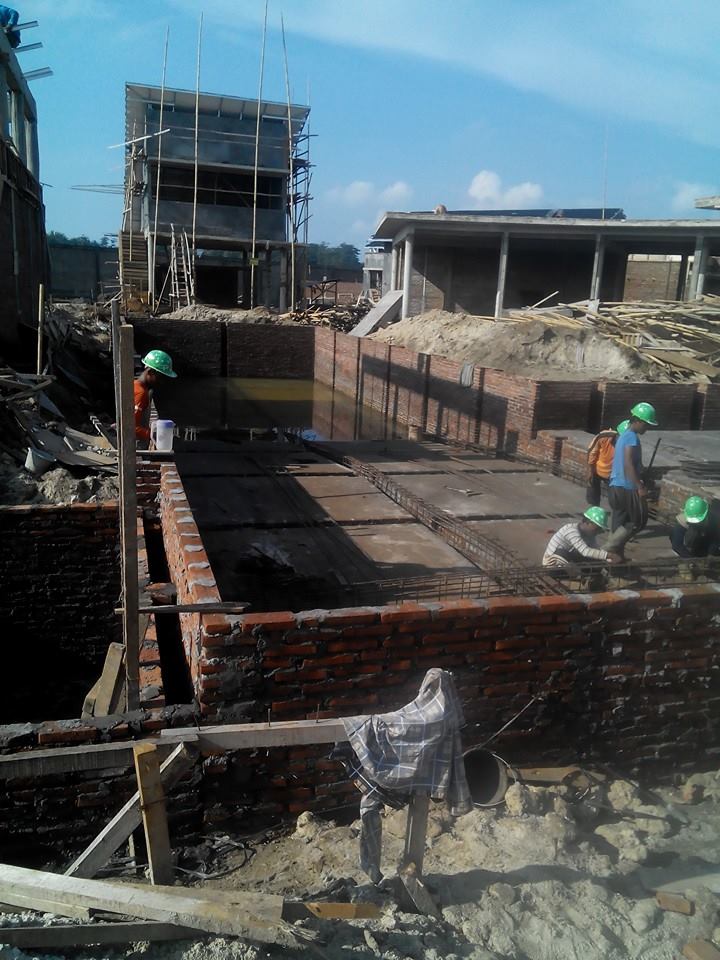 Kontraktor Kolam Renang, Peralatan Kolam Renang, Keramik Mosaik Kolam Renang