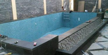 Kontraktor Kolam Renang, Peralatan Kolam Renang, Keramik Mosaik Kolam Renang