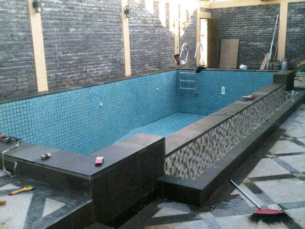 Kontraktor Kolam Renang, Peralatan Kolam Renang, Keramik Mosaik Kolam Renang